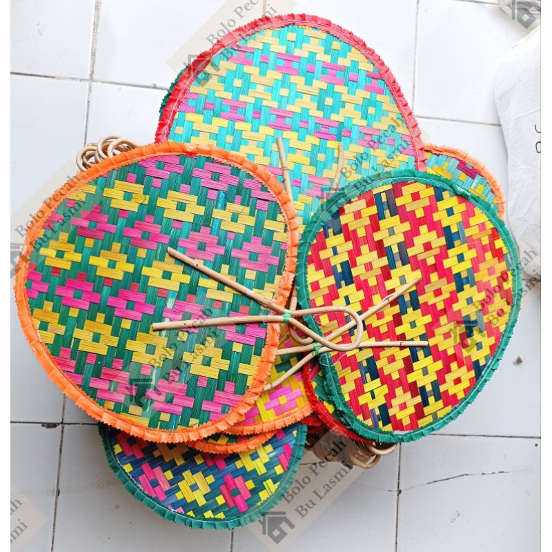 Kipas JUMBO / Kipas Tangan Bambu Anyam Bulat Besar JUMBO / Kipas Tangan Bambu