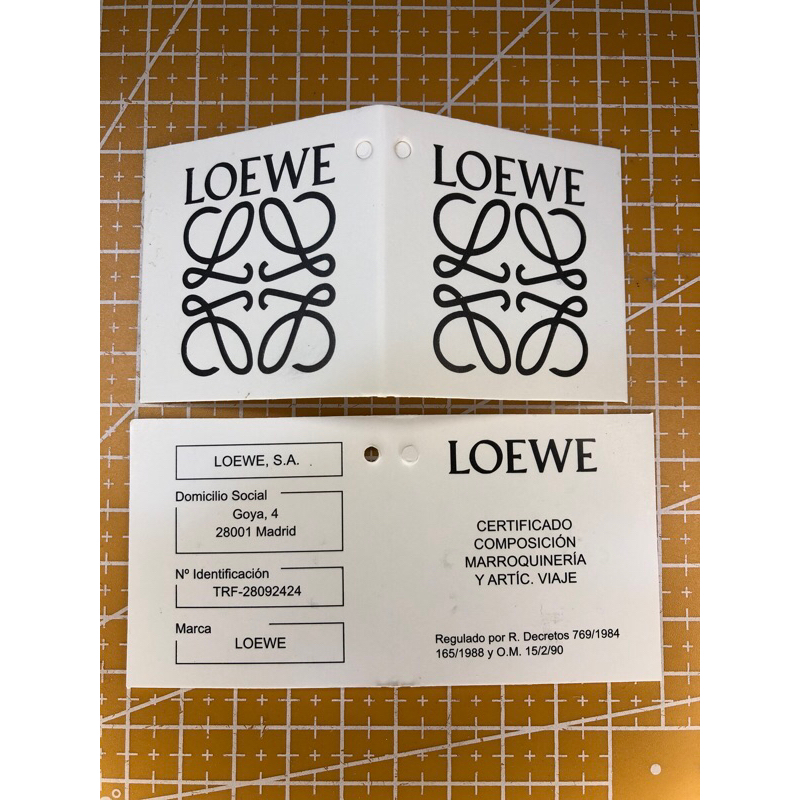 

LOEWE TAG SUPER PREMIUM TEBAL 260GSM CO 1X DI KIRIM 600PCS