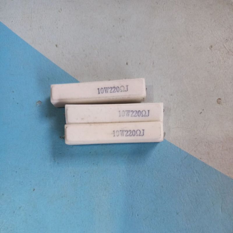 Resistor 10w 220ohm
