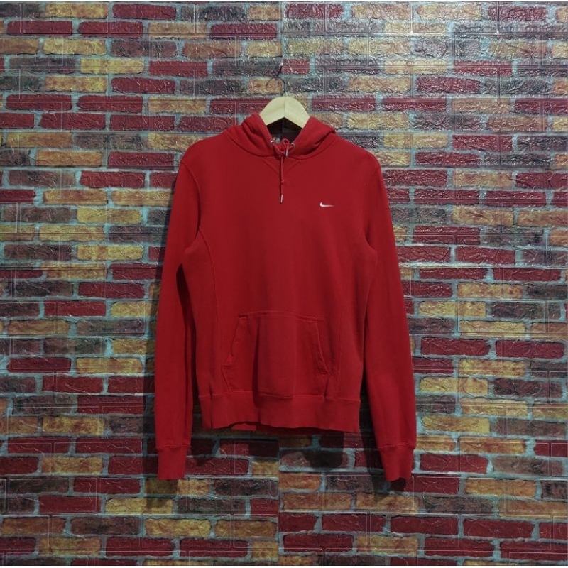 Hoodie NIKE Merah