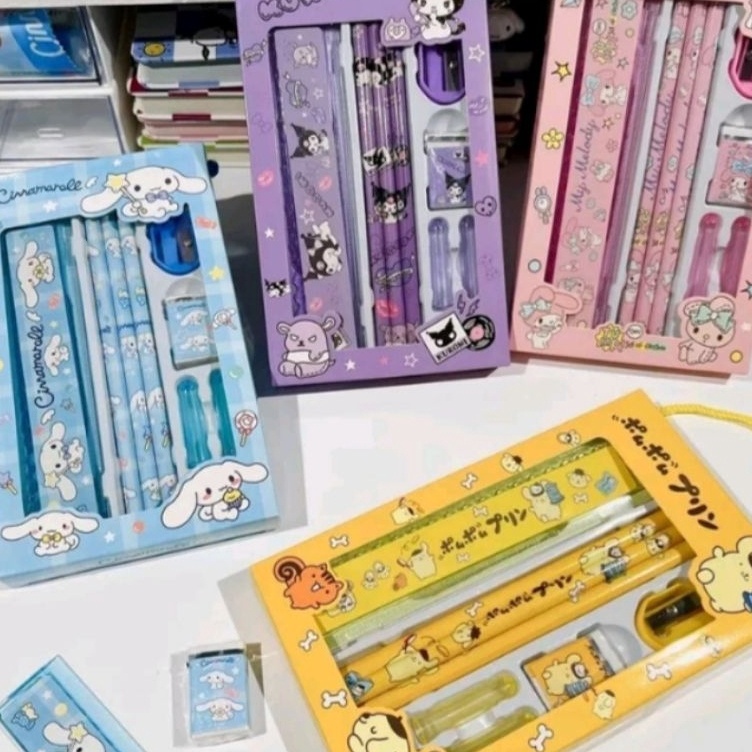 

Lebih Kekinian Paket Pensil Set 5in1 Karakter Sanrio Set Alat Tulis Stationery Set