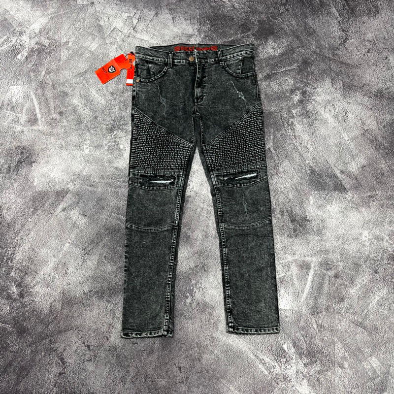 Celana Jeans Snow Hitam Sobek Biker Pria Good Quality