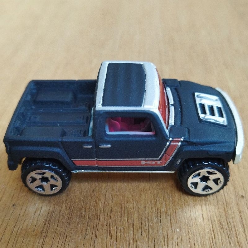 Hot Wheels 1/64 Hummer H3T Flat Black Hitam Doff