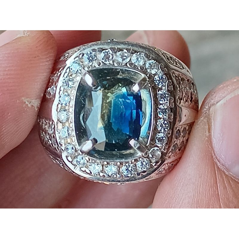 Dijual rare item bicolor safir srilangka