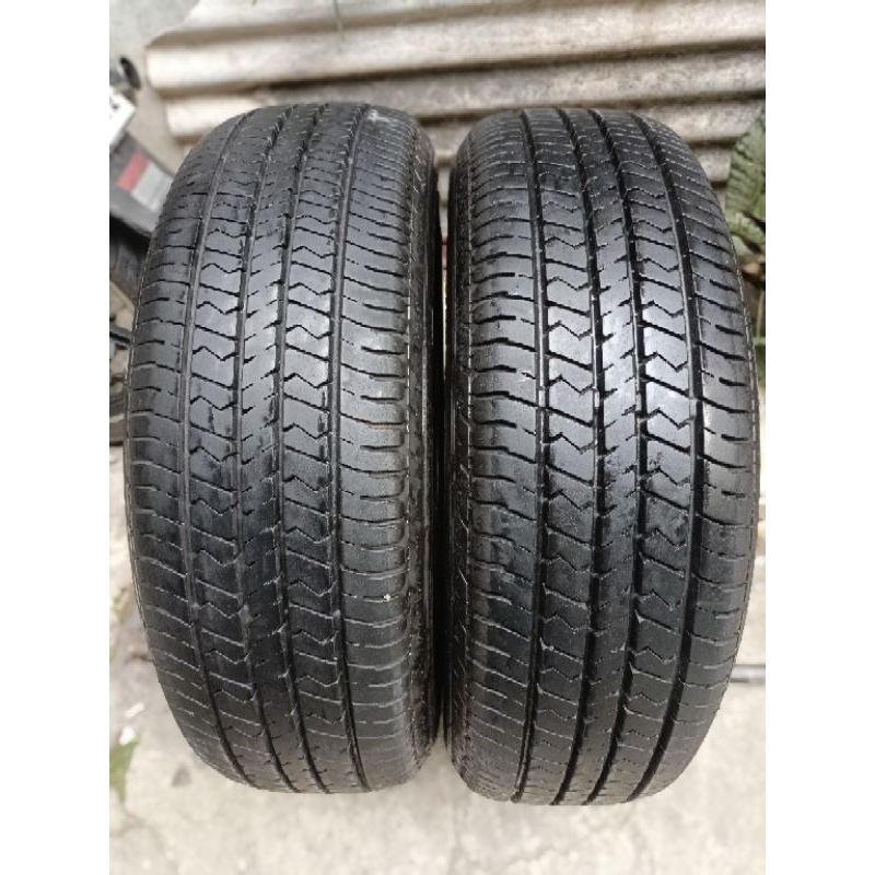 BAN 205/65 R15 DUNLOP SP SPORT