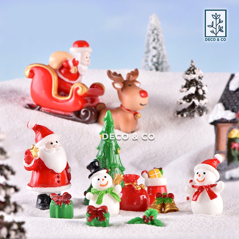 Miniatur Natal Christmas Santa Pohon Natal Rusa Snowman Hiasan Dashboard Mobil Topping Kue