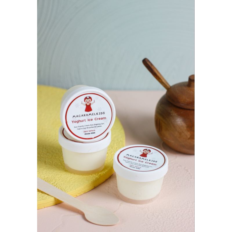 

Macaramel Kids Yoghurt Ice Cream Plain Strawberry