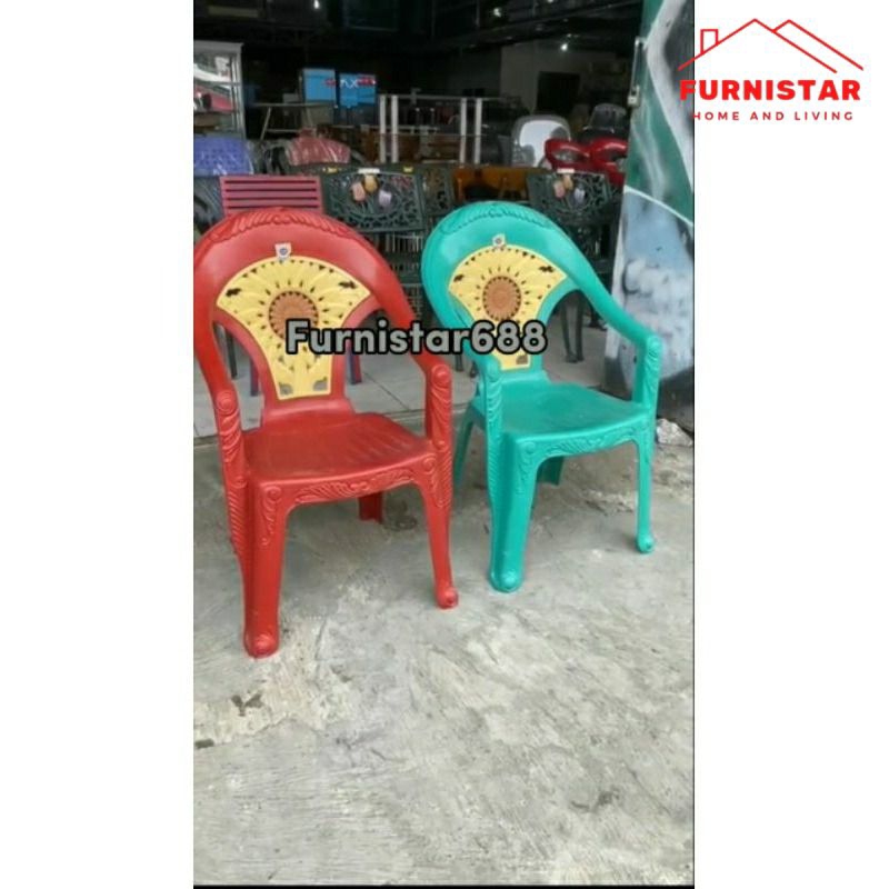 NAPOLLY KURSI PLASTIK SENDER TANGAN / KURSI SANTAI