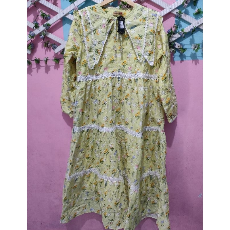 NAJWA Midi Dress Katun Bolong Bordir (Hijau Neon)