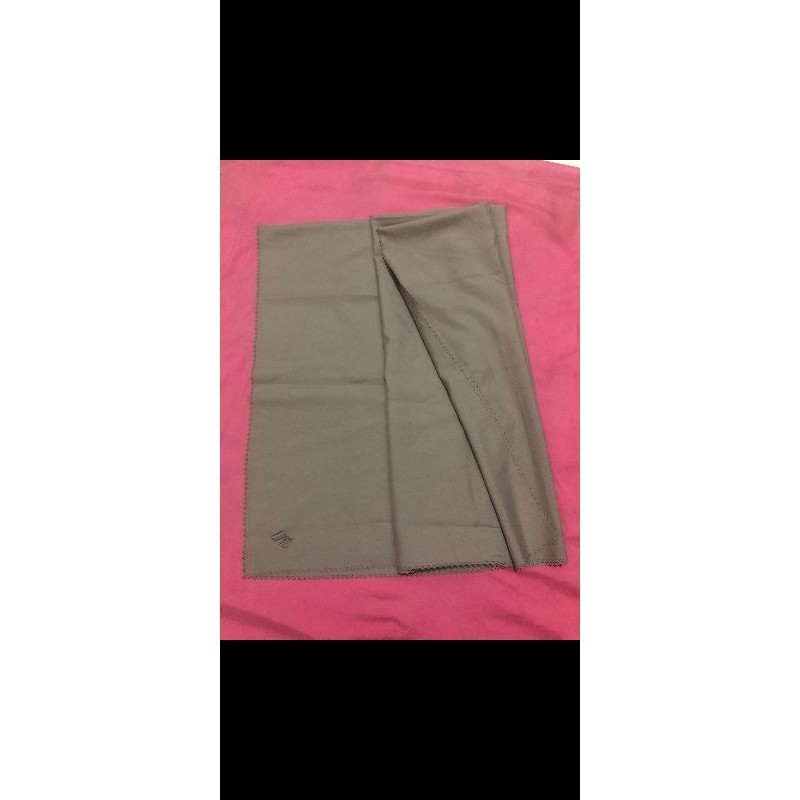 hijab segi empat (preloved)