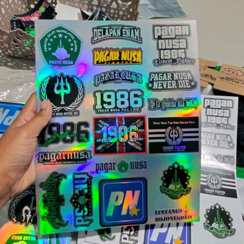 

Stiker Cutting Pagar Nusa Premium Anti Air Siap Tempel - 16 Stiker - Paper, Foto Stationery