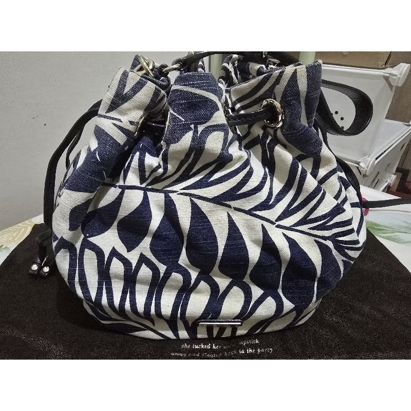 Kate Spade Tas Wanita Sling Shoulder Bag