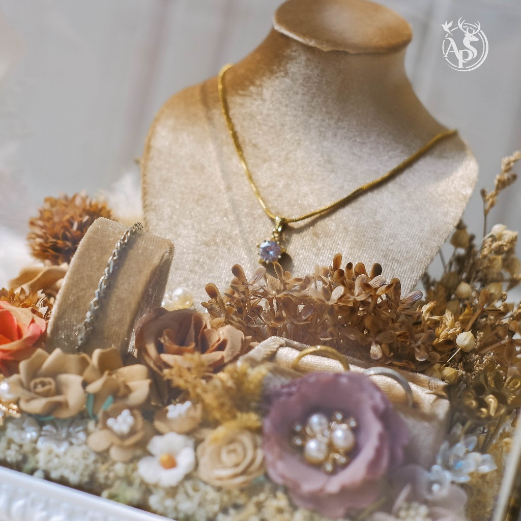 Kotak Perhiasan Full Set Bludru Coklat