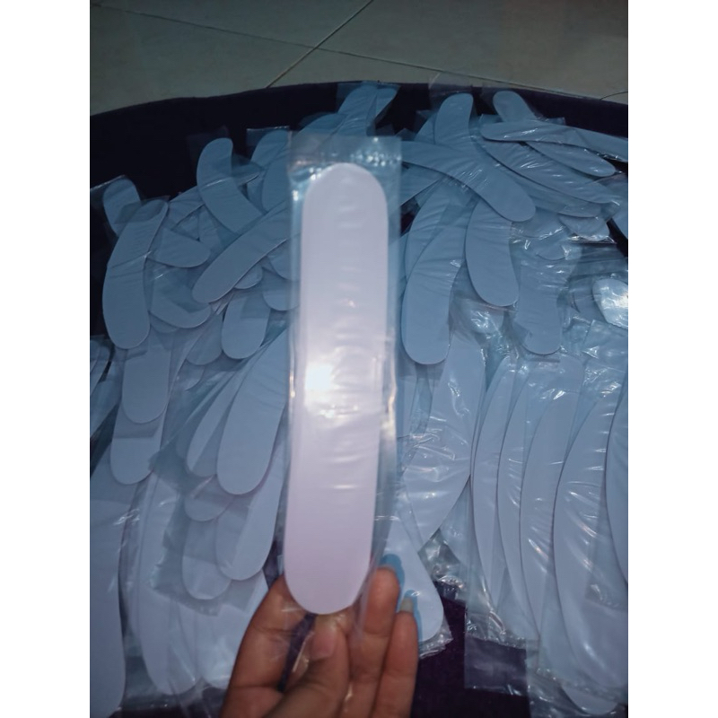 Collar Pendeta Lurus