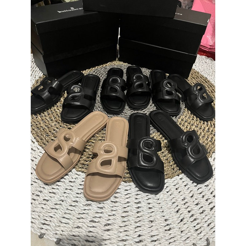 Saleee  Kefi Sandal Buttonscarves