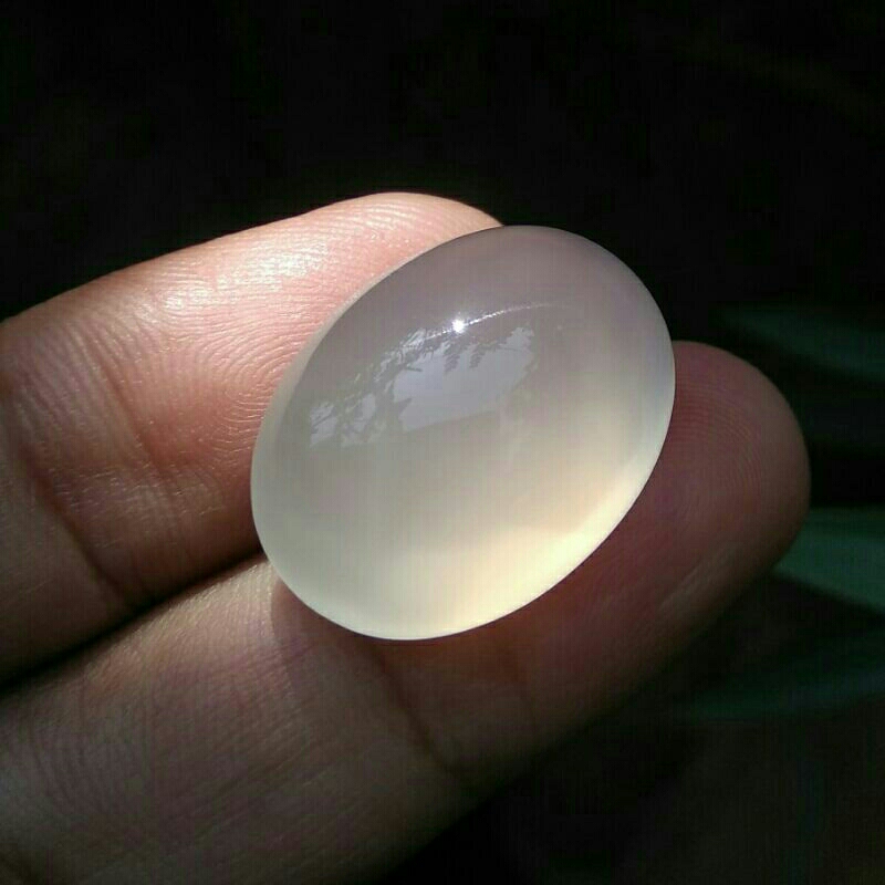 Batu akik anggur natural white chalcedony asli Riau