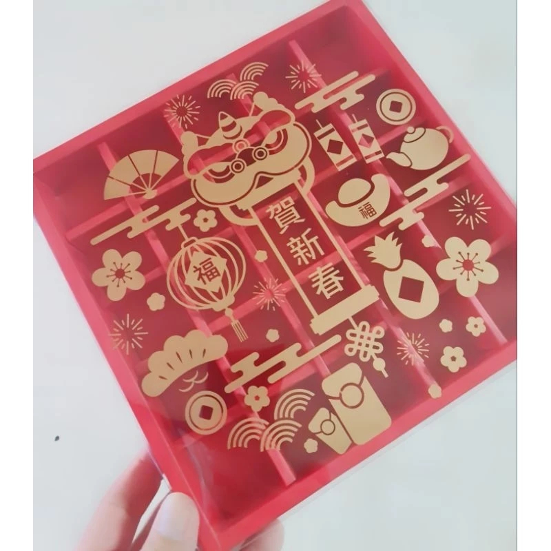 

( 5 pcs ) dus mika imlek kemasan lapis legit mini warna merah box CNY sekat 25 ukuran 3.5x3.5x3.5 cm
