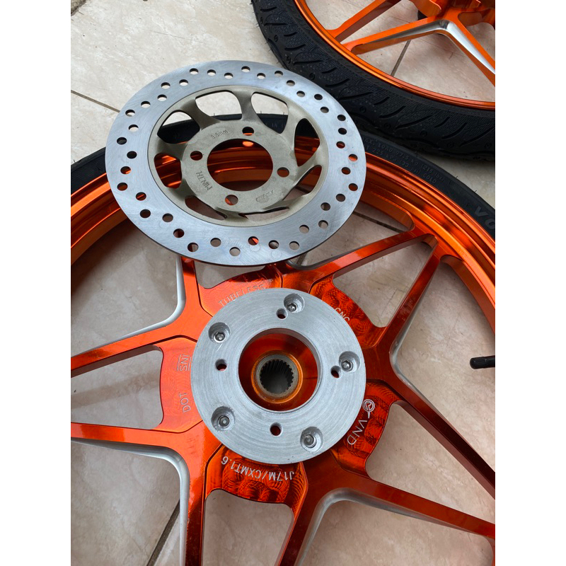 ADAFTOR BELAKANG VELG BINTANG UNTUK PCX 160/150