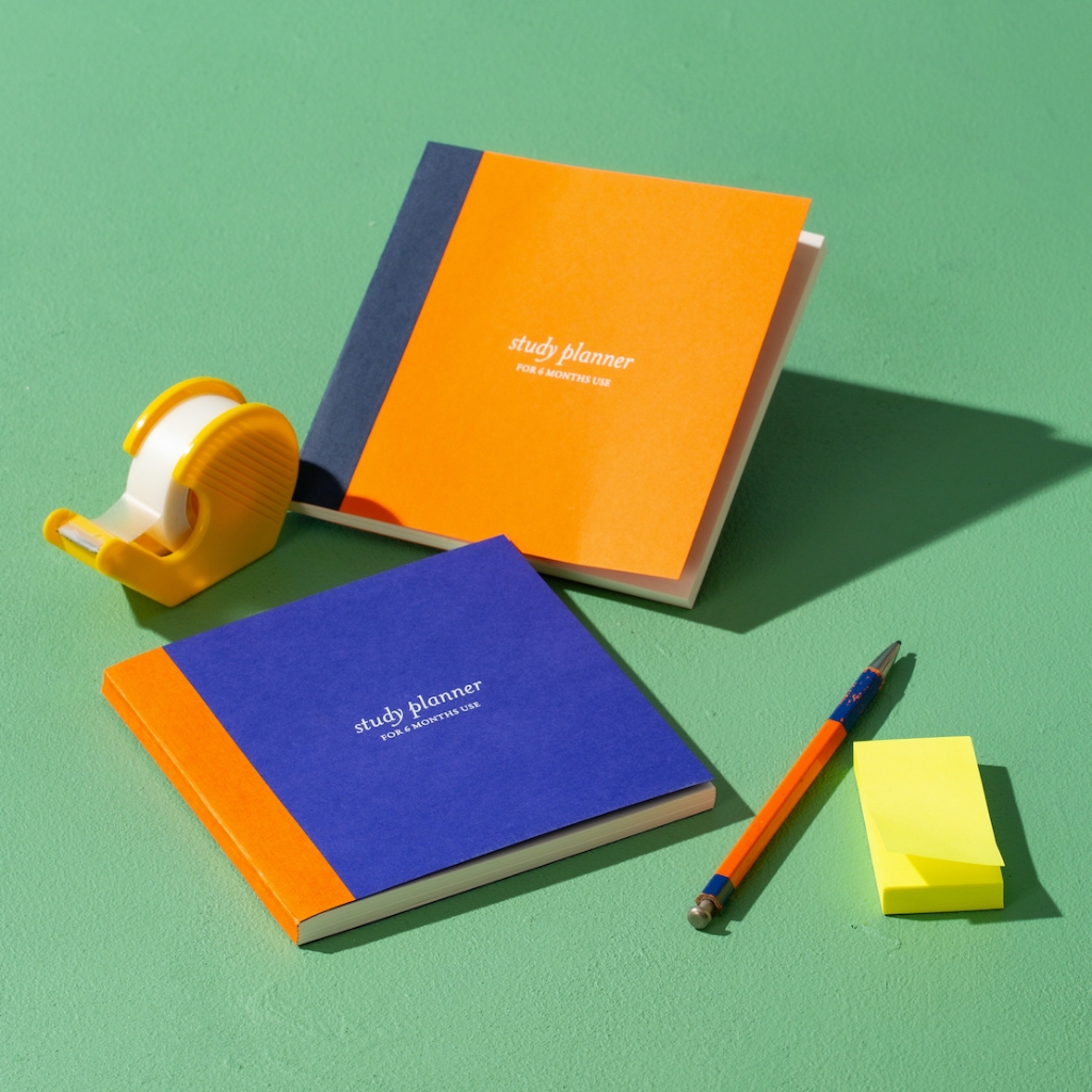 

Study Planner by Keartas Studio Jurnal Journal Belajar Pelajaran Nilai Grade Tracker Timetable Weekly Monthly
