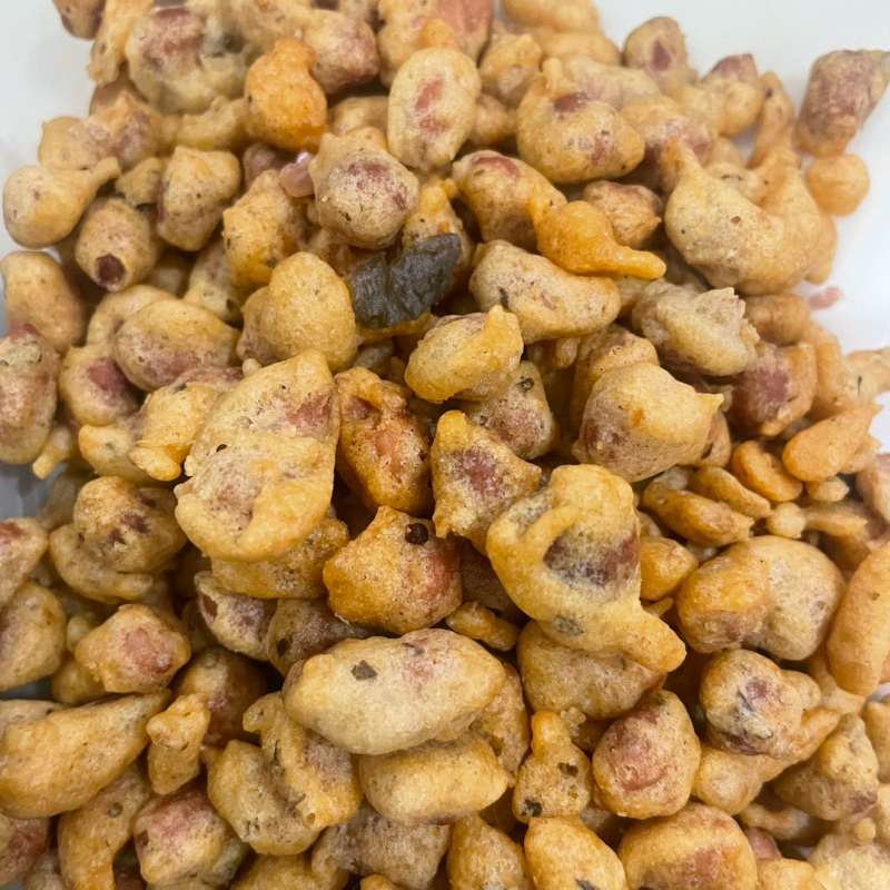 

KACANG PEYEK DJ 1KG/ kacang medan /kacang selimut/kacang telur kasar/kacang telor peyek dj/kacang hias/kacang tepung viral