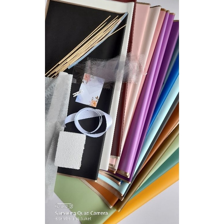 

Penawaran Terbaik Bahan Buket uang Lengkap 1 paket dan Buket Snack lengkap Bahan buket wisuda kertas cellophane