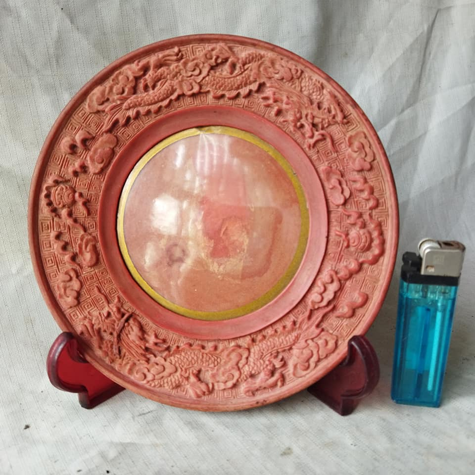 Pajangan Frame Foto Fiber Merah Ukir Naga