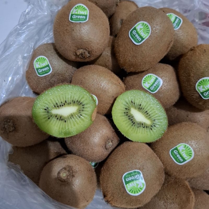 

Buah Kiwi green 1 biji (90gr - 100gr)