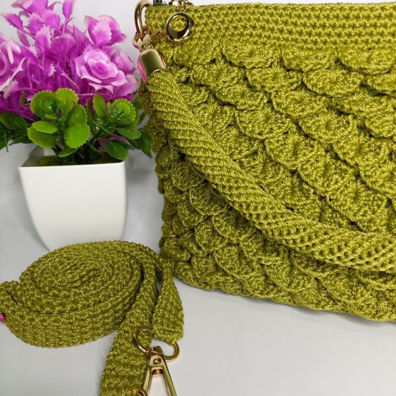 Tas Rajut motif daun / crocodile by kapani handmade