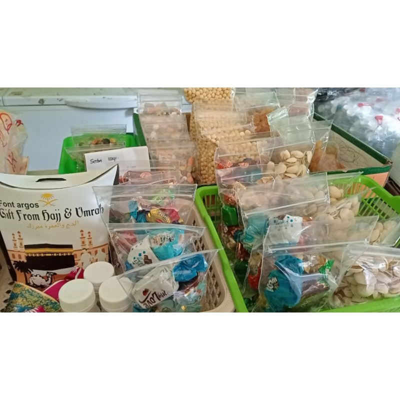 

SERBA 100GR /CEMILAN OLEH OLEH HAJI UMROH