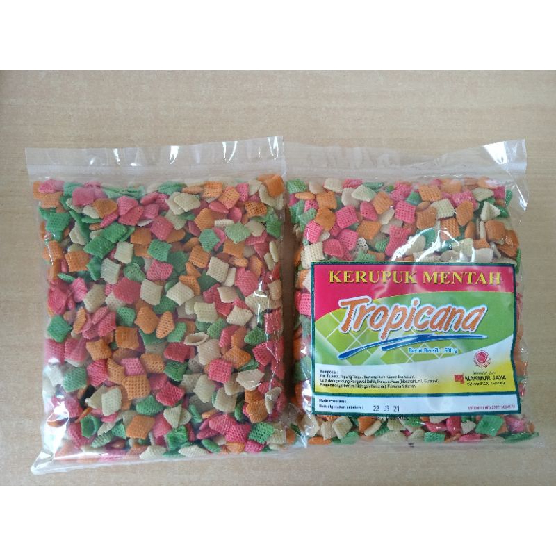 

KRUPUK KETUPAT CAP TROPICANA, Krupuk mentah bentuk ketupat