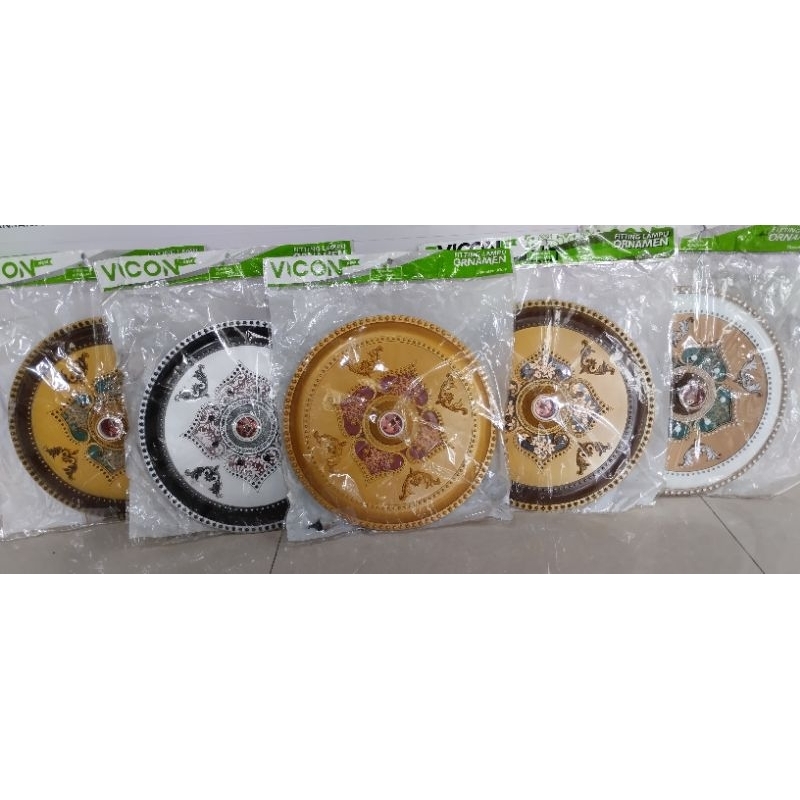 Ornamen Lampu PVC/Fitting Lampu/Fitting Ornamen Lampur Plafon PVC Ukuran 30 x 30 Bentuk Bulat/Bundar