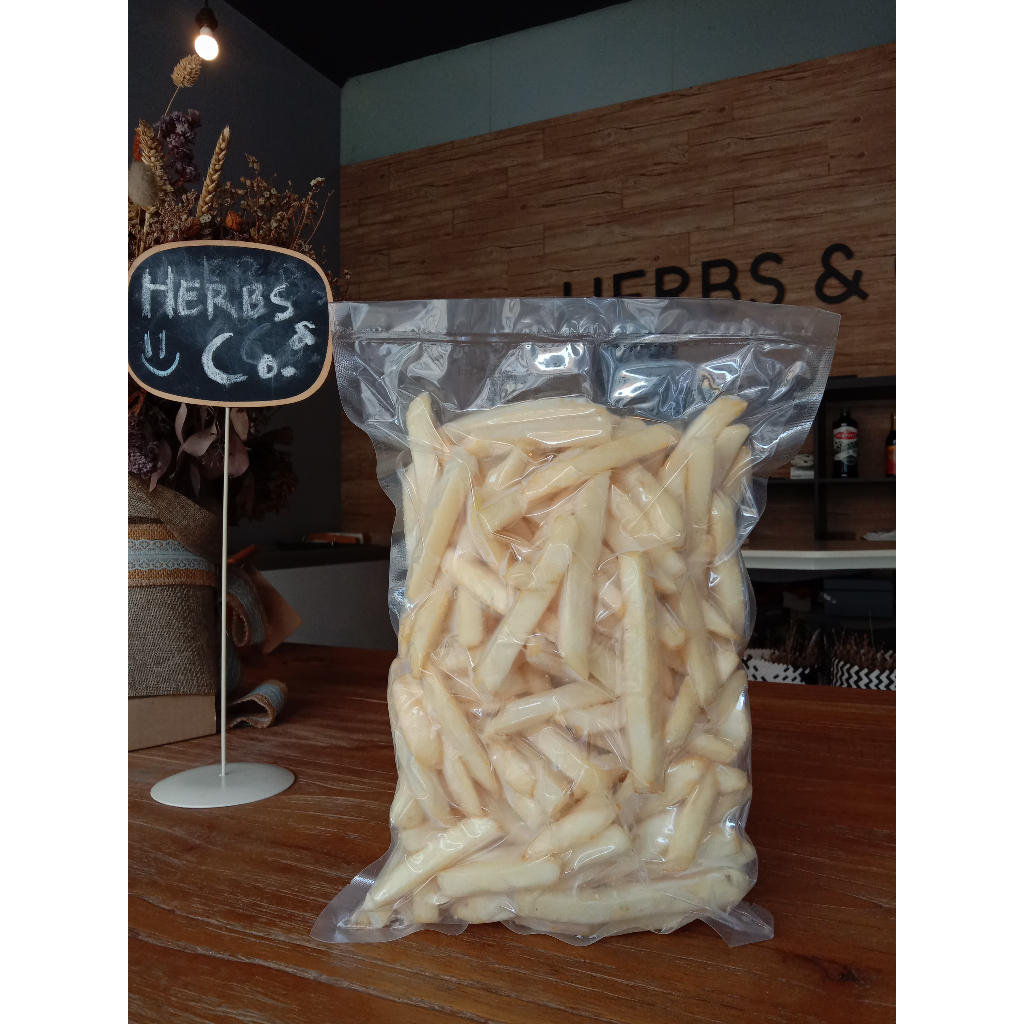 

Frozen French Fries / Straight Cut / Thick / Kentang Goreng 1kg