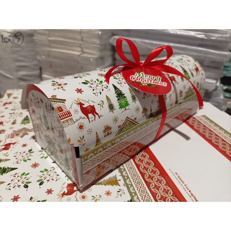 

Rollcake box 25-10-9cm edisi natal @10pcs