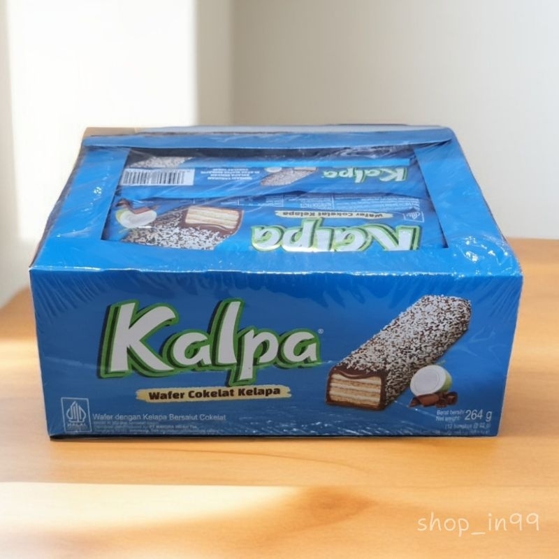 

Kalpa wafer coklat kelapa box 22g x 12pc