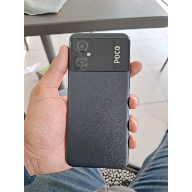 second Poco M5 ram 4/64GB hp cas segel Mulus