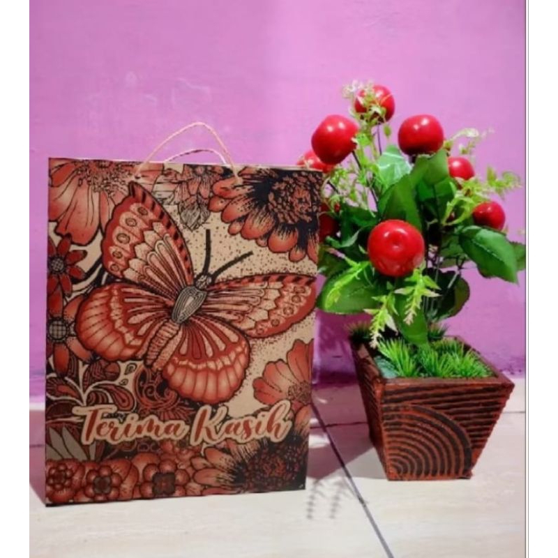 

50 PCS PAPERBAG BESAR SOVENIR PERNIKAHAN ukuran 28×22×6