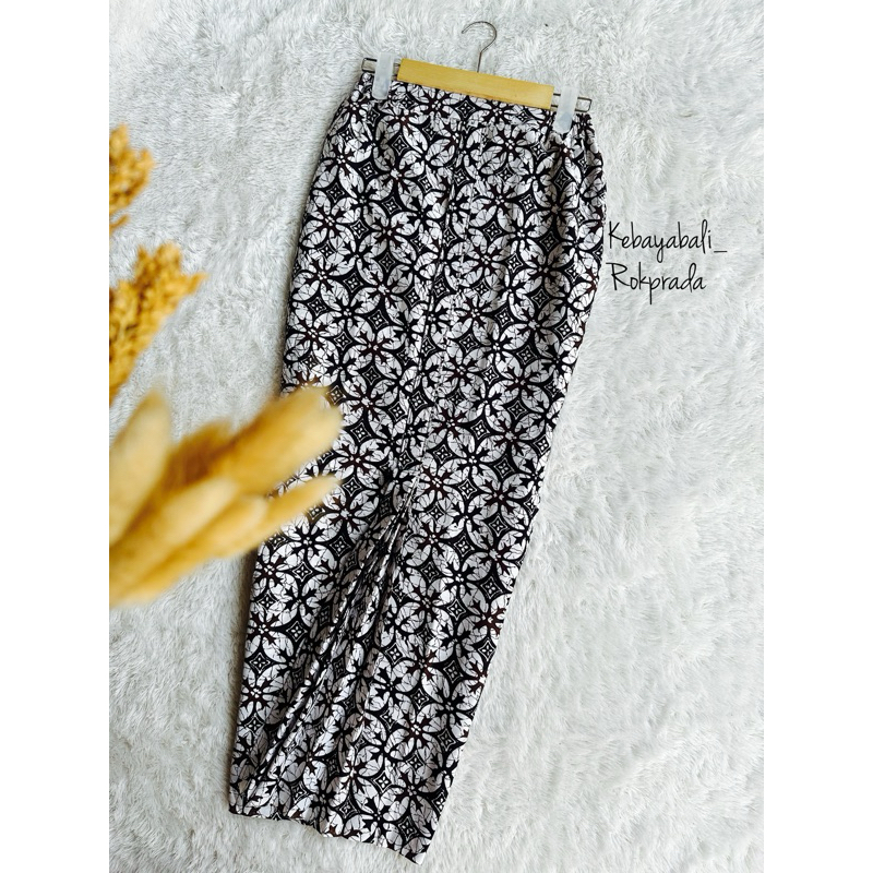 BATIK JOWO MODERN BATIK KLASIK MODEL WIRU