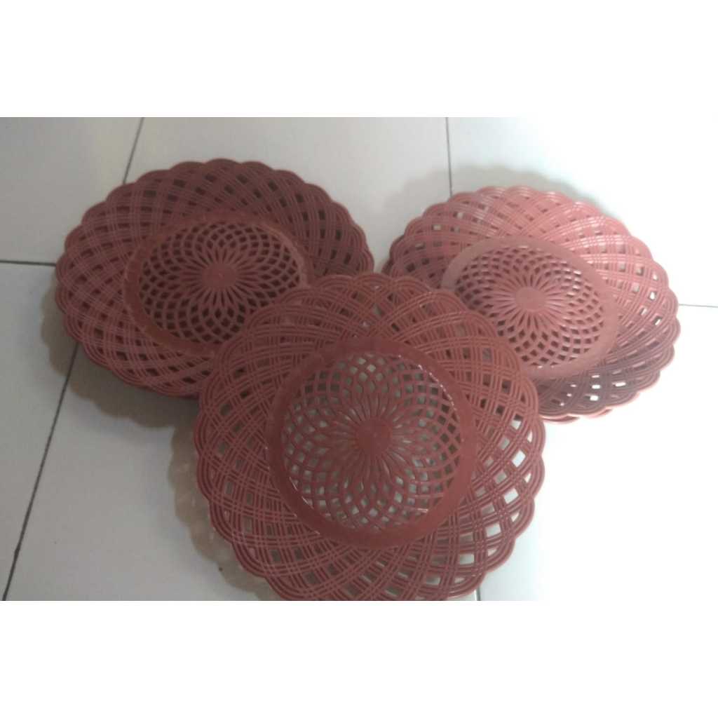 12 PCS Piring Rotan Coklat Plastk/Piring Anyam Coklat/Piring Murah
