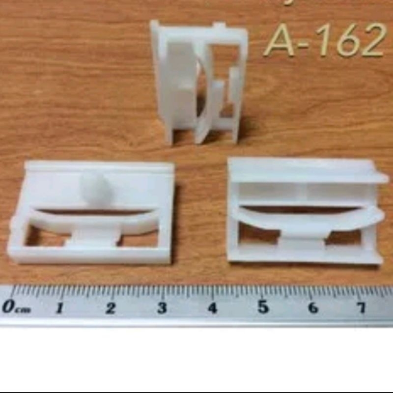 KANCING KLIP SIDE SKIRT MOBIL BMW