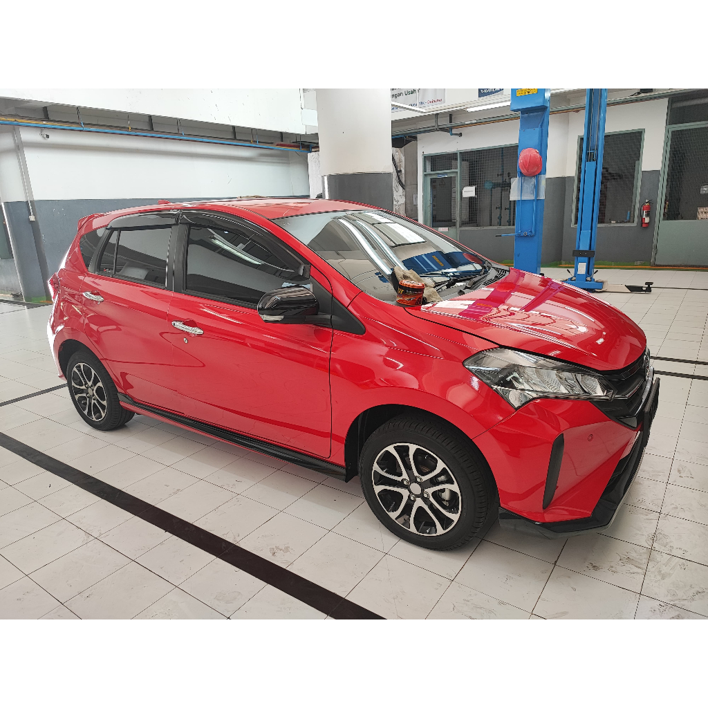 Velg+Ban Goodyear Assurance 185/55 R15