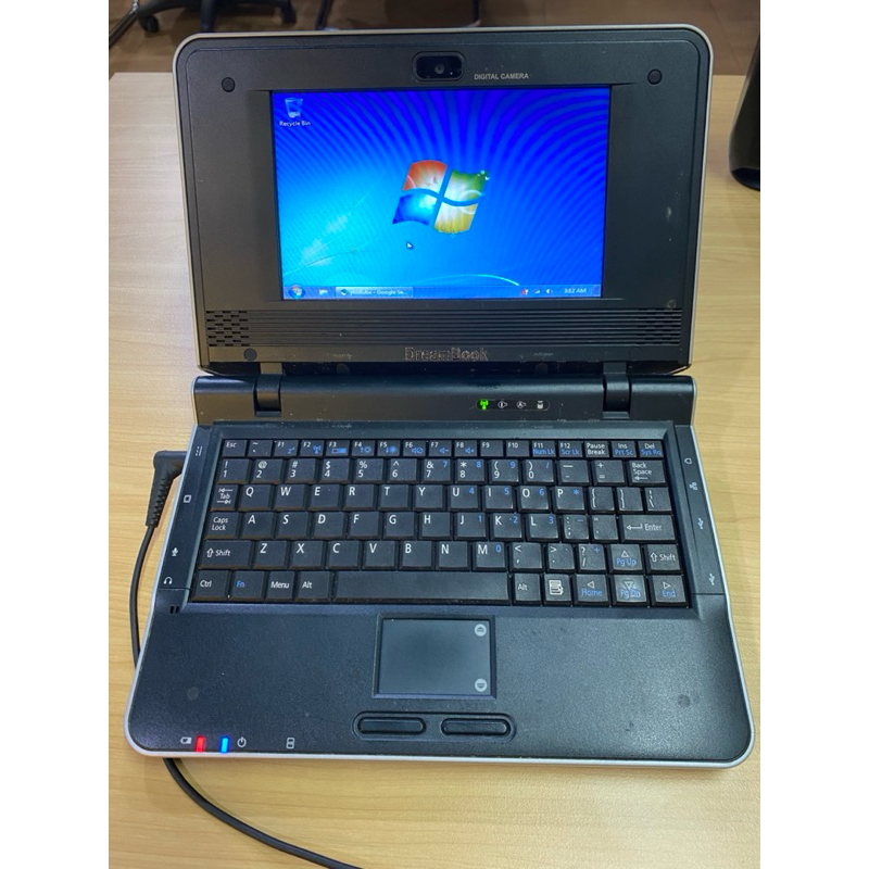 (bekas) laptop mini PIONERR Dreambook IL1