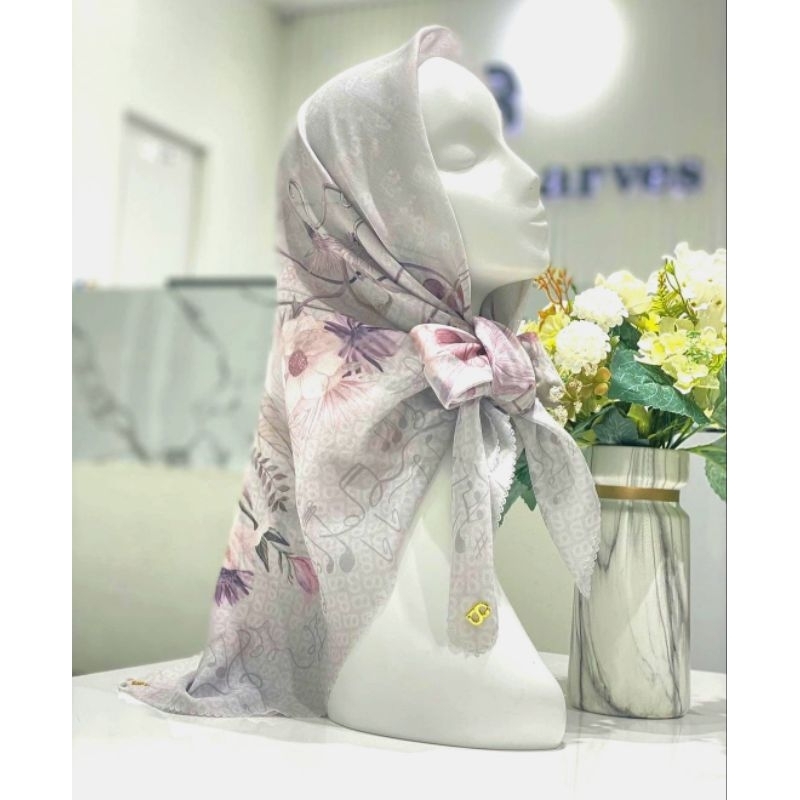 Buttonscarves x Indah Nada Puspita : The Nada Series in Dis