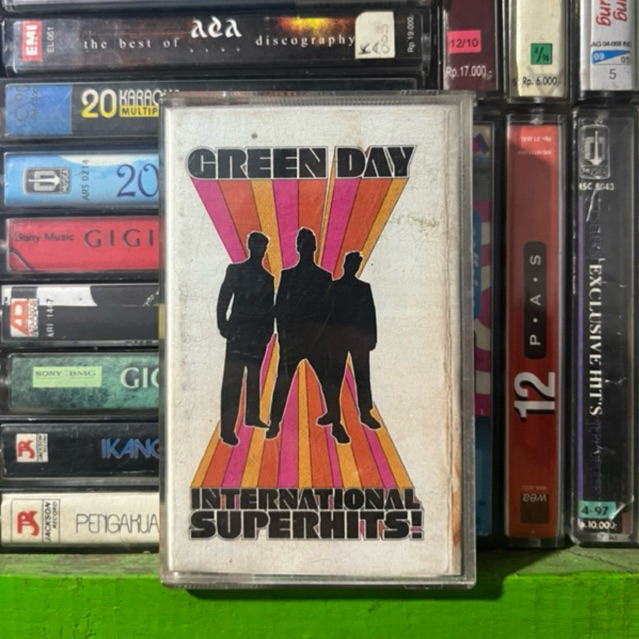 Kaset Pita Green Day International Super Hits