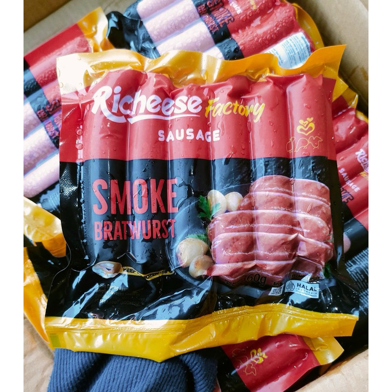 

Sosis Ayam Smoke Bratwurst Richeese Factory Sausage 360 gr