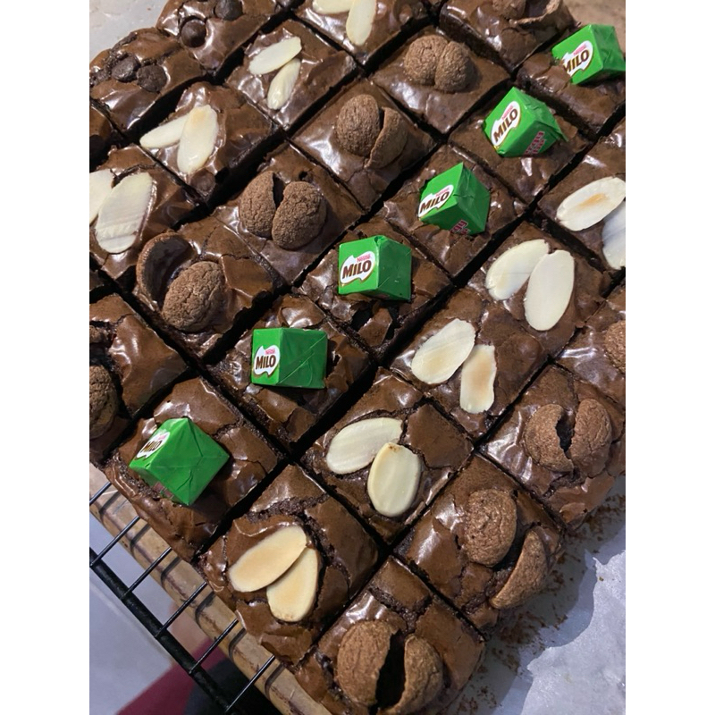 

Fudgy Brownies Mix 20x20/20x10