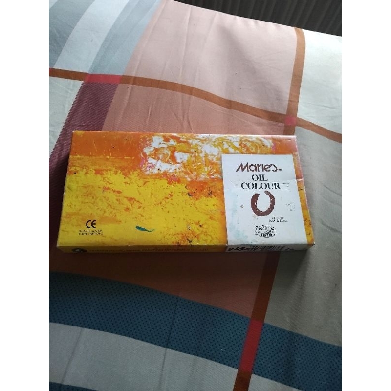 

Cat Minyak Oil Colour Maries 12 warna