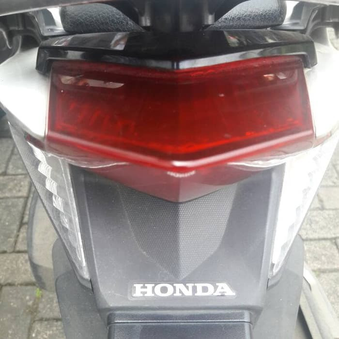Mika Kaca Lampu Stop Honda Vario techno 125 Mika Lampu Belakang Honda Vario techno 125
