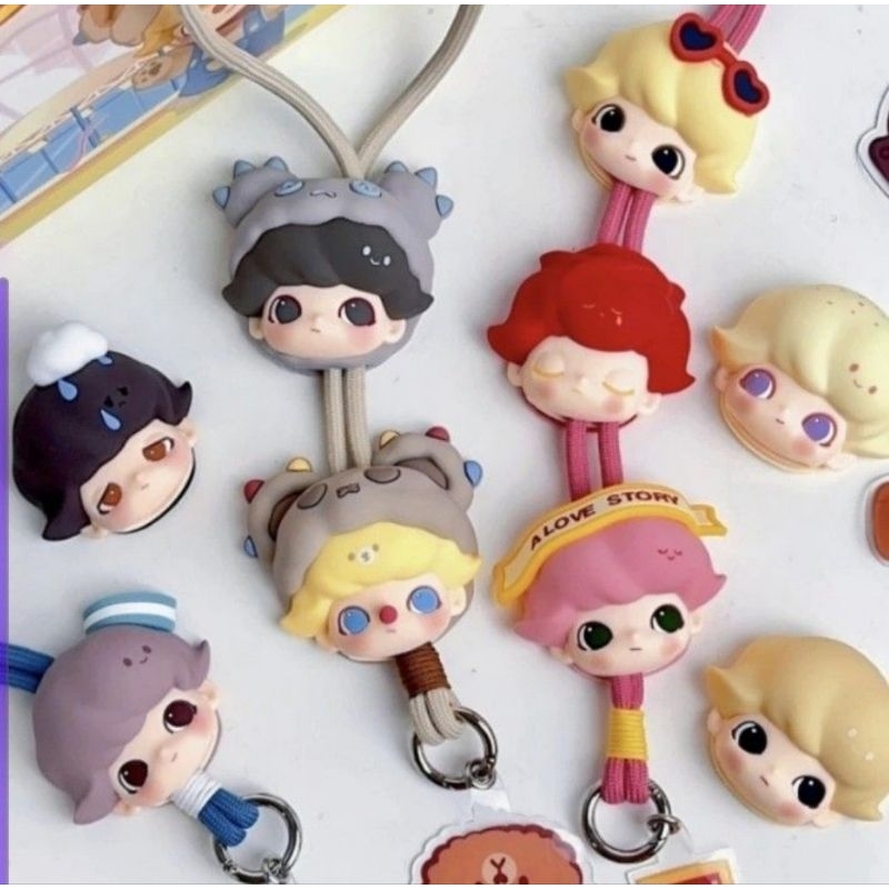 

READY SIAP KIRIM ORI 100% Dimoo Dating Lanyard