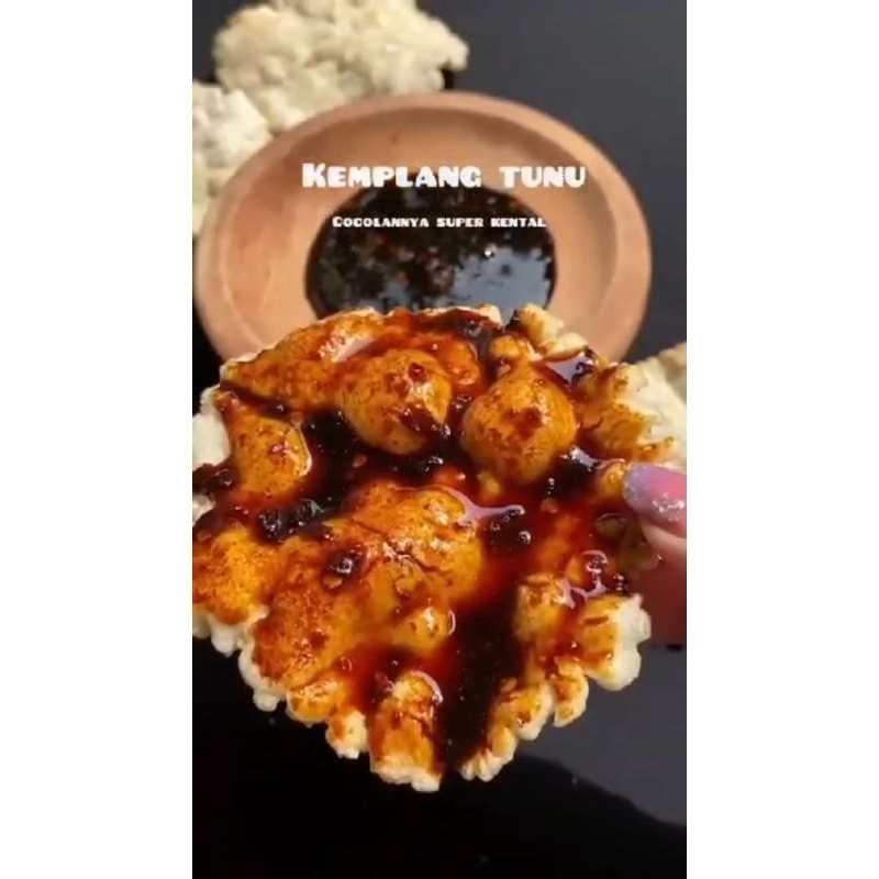 

kemplang panggang / kemplang tunu ikan sarden khas palembang