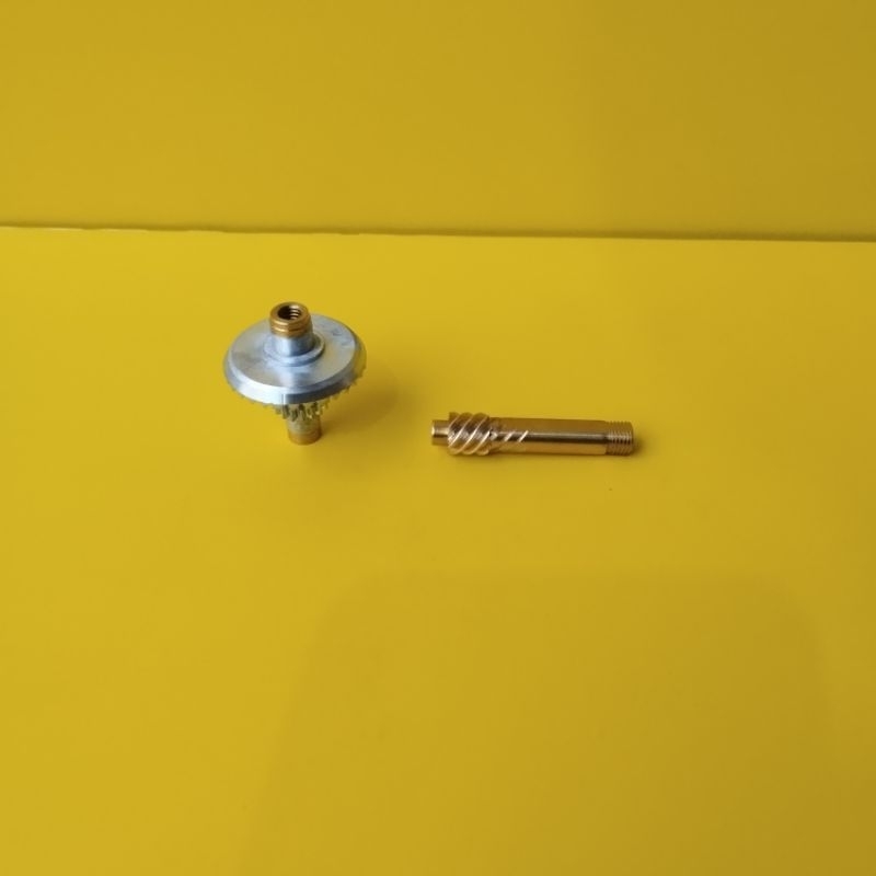 spare part reel versus go strike maverick sw - drive gear & pinion gear -